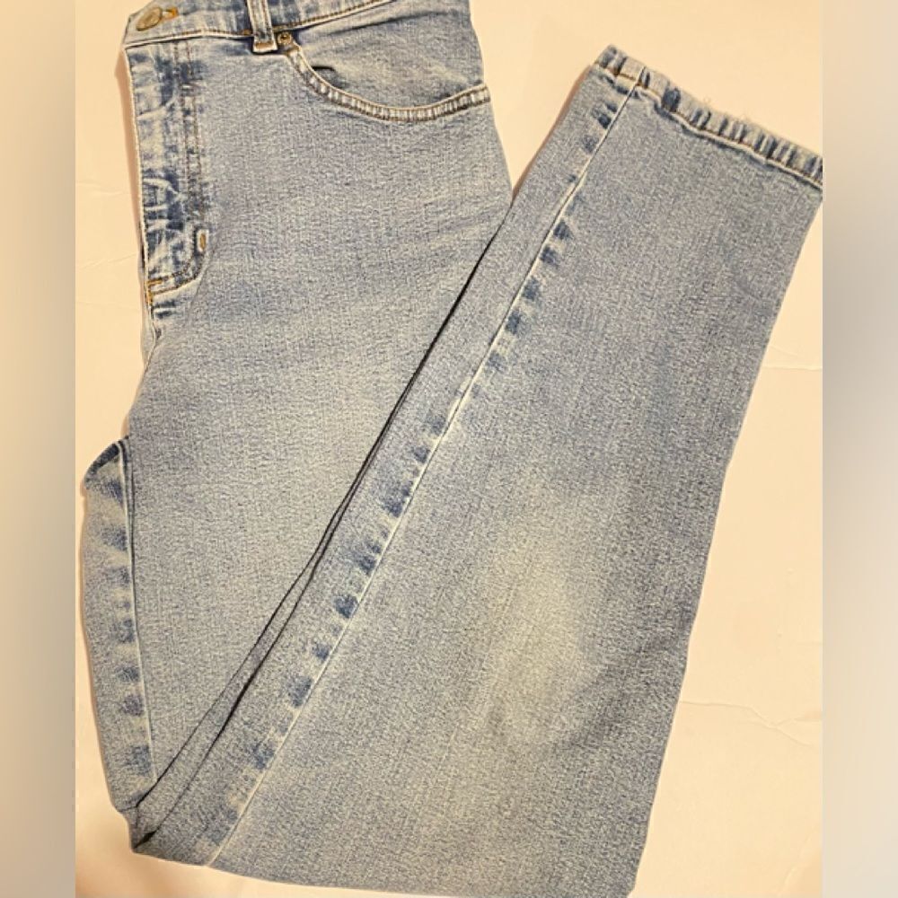 🛍️Lauren Jeans CO. Women’s Topered Leg Blue Jeans Petite Size 6💥 - Picture 2 of 10